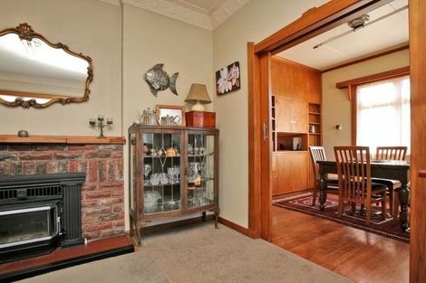 Photo of property in 18 Hinton Road, Taradale, Napier, 4112