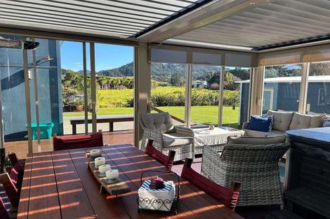 Photo of property in 109 Ocean Beach Road, Tairua, 3508