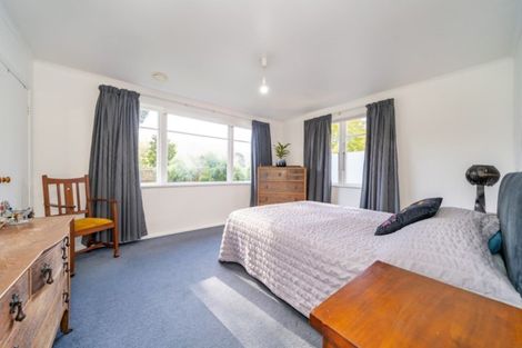 Photo of property in 6 Riverbank Street, Ebdentown, Upper Hutt, 5018