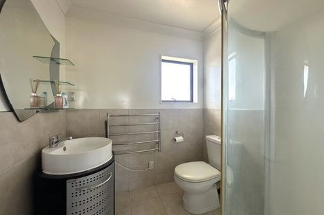 Photo of property in 15 Janway Avenue, Flat Bush, Auckland, 2016