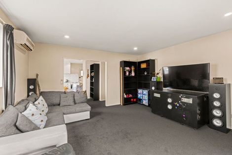 Photo of property in 1/9 Kawau Crescent, Bromley, Christchurch, 8062