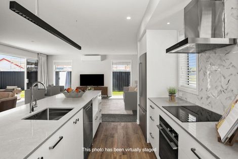 Photo of property in 19 George Yee Place, Taradale, Napier, 4112