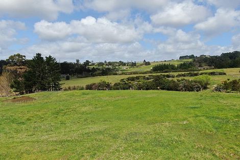 Photo of property in 42 Spur Road, Stillwater, Silverdale, 0993