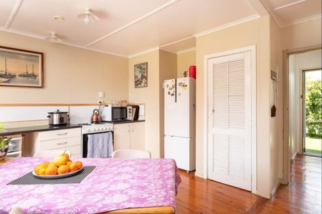 Photo of property in 19 Kowhai Street, Te Hapara, Gisborne, 4010