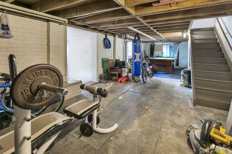 Photo of property in 77 Royal Road, Massey, Auckland, 0614