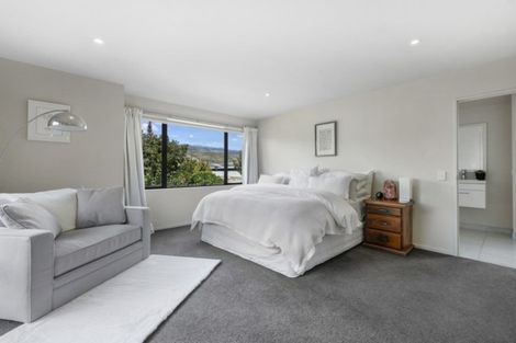 Photo of property in 21 De Bettencor Place, Mount Pisa, Cromwell, 9383