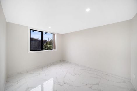 Photo of property in 4 Convair Crescent, Mangere, Auckland, 2022