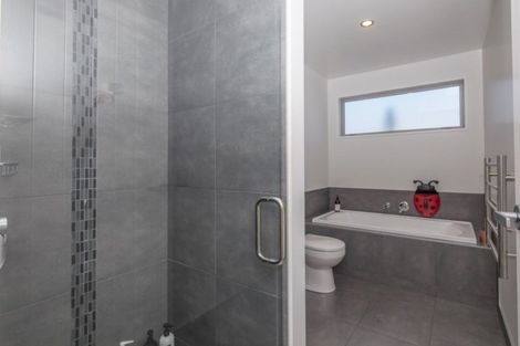 Photo of property in 7 Alice Burn Drive, Luggate, Cromwell, 9383