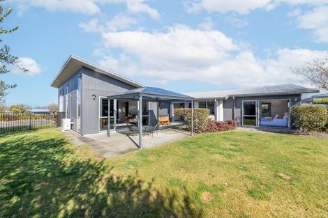 Photo of property in 16 Red Setter Grove, Nukuhau, Taupo, 3330
