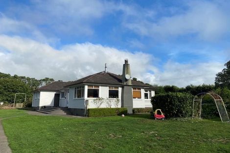 Photo of property in 314 Kaihihi Road, Okato, New Plymouth, 4381