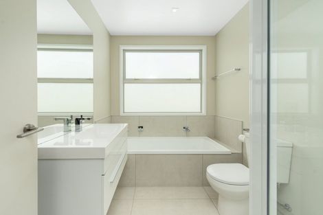 Photo of property in 16 Saint Pauls Drive, Brookfield, Tauranga, 3110