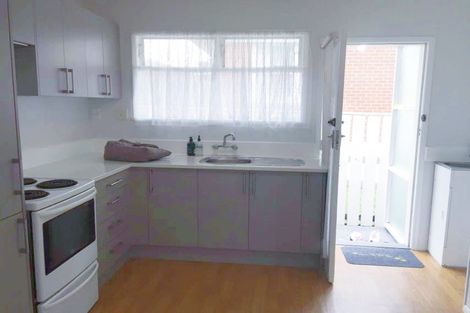 Photo of property in 43 Scenic Drive, Hillpark, Auckland, 2102