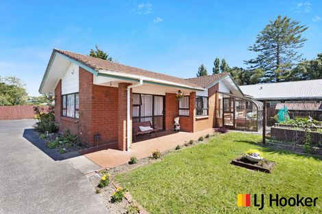 Photo of property in 11a Alfriston Road, Manurewa East, Auckland, 2102