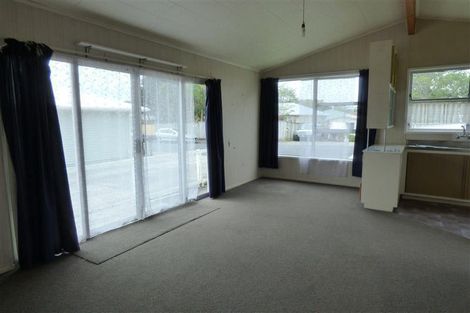 Photo of property in 46a Belt Road, Moturoa, New Plymouth, 4310