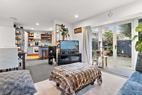 Photo of property in 2/38 Fenchurch Street, Redwood, Christchurch, 8051