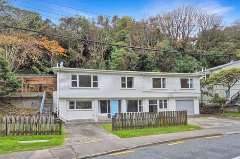 Photo of property in 50 Randwick Road, Northland, Wellington, 6012