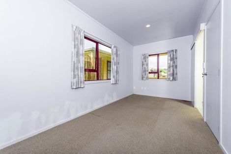 Photo of property in 772 West Coast Road, Oratia, Auckland, 0604