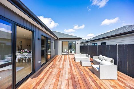 Photo of property in 2 Macgregor Lane, Wainui, 0992