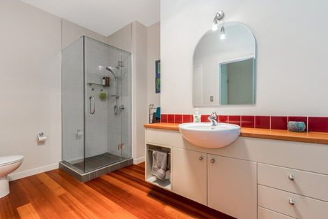 Photo of property in 39 Harry Dreadon Road, Opaheke, Papakura, 2584