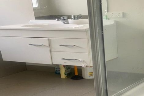 Photo of property in 9 Yatterina Avenue, Takanini, 2112