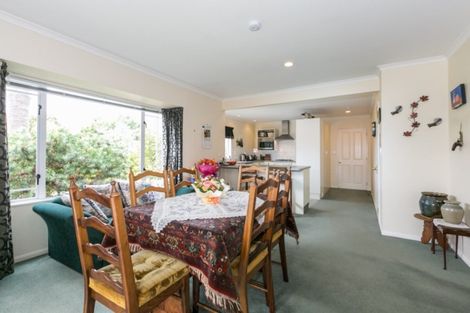 Photo of property in 525a Main North Road, Bay View, Napier, 4104