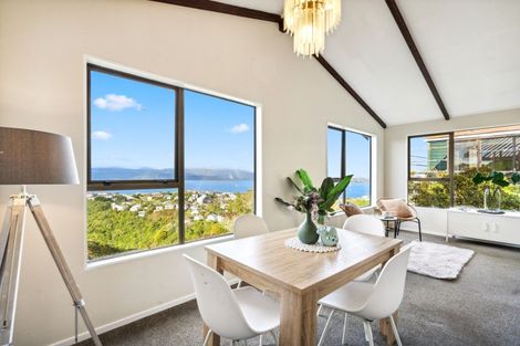 Photo of property in 20 Gurkha Crescent, Khandallah, Wellington, 6035