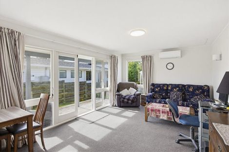 Photo of property in 90 Eatwell Avenue, Paraparaumu Beach, Paraparaumu, 5032
