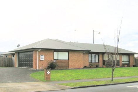 Photo of property in 19 Farnborough Drive, Nawton, Hamilton, 3200