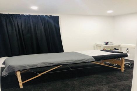 Photo of property in 6 Curletts Road, Sockburn, Christchurch, 8042