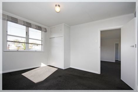 Photo of property in 8 Kennedy Street, Foxton Beach, Foxton, 4815