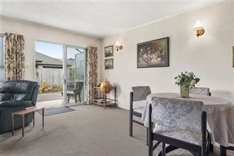 Photo of property in 3/531 Devonport Road, Tauranga South, Tauranga, 3112