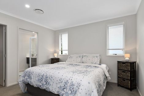 Photo of property in 69 Bert Wall Drive, Omokoroa, 3114