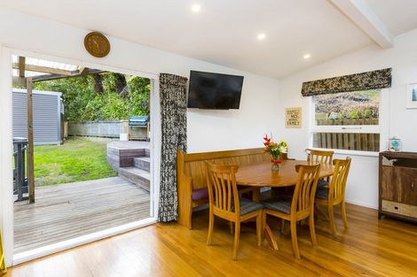 Photo of property in 54 Chatsworth Road, Silverstream, Upper Hutt, 5019