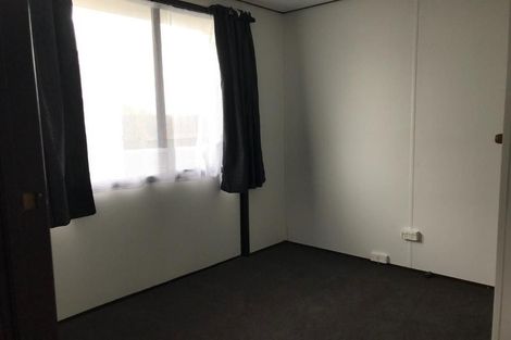 Photo of property in 2 Sequoia Place, Pukete, Hamilton, 3200