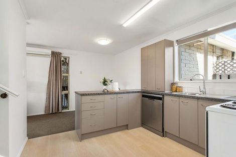 Photo of property in 7 Omega Place, Casebrook, Christchurch, 8051