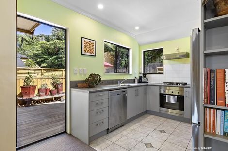 Photo of property in 31 Futuna Close, Karori, Wellington, 6012