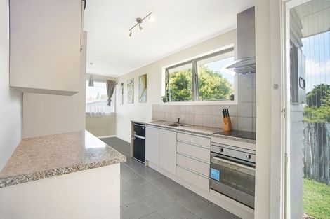 Photo of property in 15 Emerson Road, Clover Park, Auckland, 2023