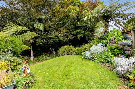 Photo of property in 1 High Road, Hawera, 4610