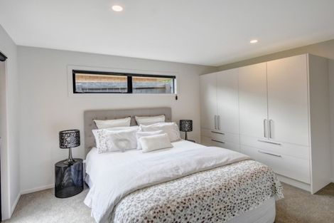 Photo of property in 2b Duke Street, Papakura, 2110