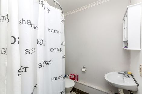 Photo of property in 22 Weymouth Street, New Plymouth, 4310