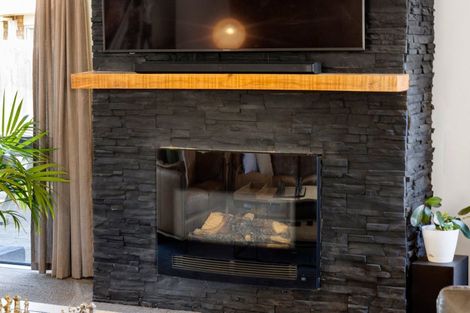 Photo of property in 61 Diomede Glade, Flagstaff, Hamilton, 3210