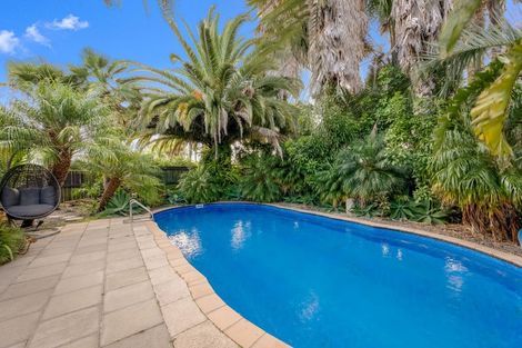 Photo of property in 168 Kennedy Road, Marewa, Napier, 4110