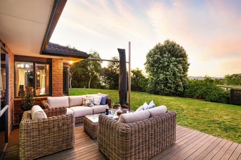 Photo of property in 19 Castleton Way, Flagstaff, Hamilton, 3210