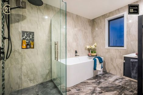 Photo of property in 2 Turtle Nut Way, Te Kauwhata, 3782