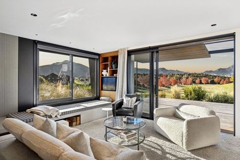 Photo of property in 5 Diamond Lane, Wanaka, 9305