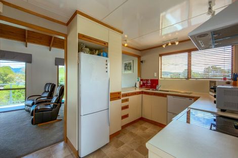 Photo of property in 104 Kotuku Street, Whangamata, 3620