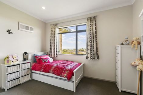 Photo of property in 53 The Ritz, Orewa, 0931