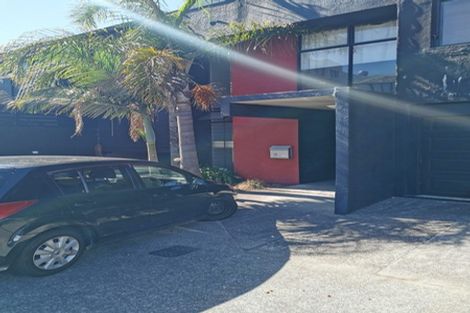 Photo of property in 12/12 Nikau Street, Eden Terrace, Auckland, 1021