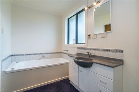 Photo of property in 229 Gladstone Road South, East Taieri, Mosgiel, 9092