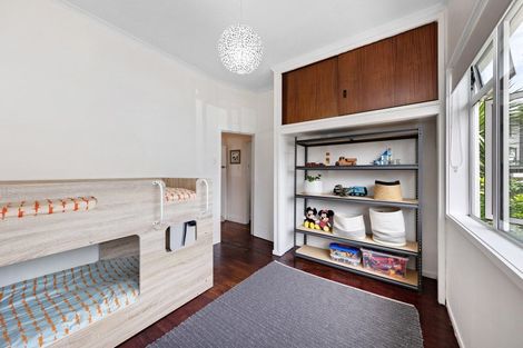 Photo of property in 253 Meola Road, Point Chevalier, Auckland, 1022